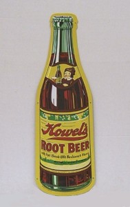 Retro Sign Enamelled Metal - Howel's Root Beer Bottle