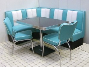 Retro Furniture Diner Booth - Hollywood Corner Set - 130 x 180