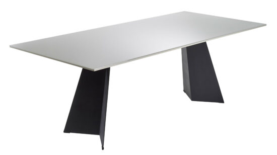 K+W Luxury Dining Table – 5252 Glass Top